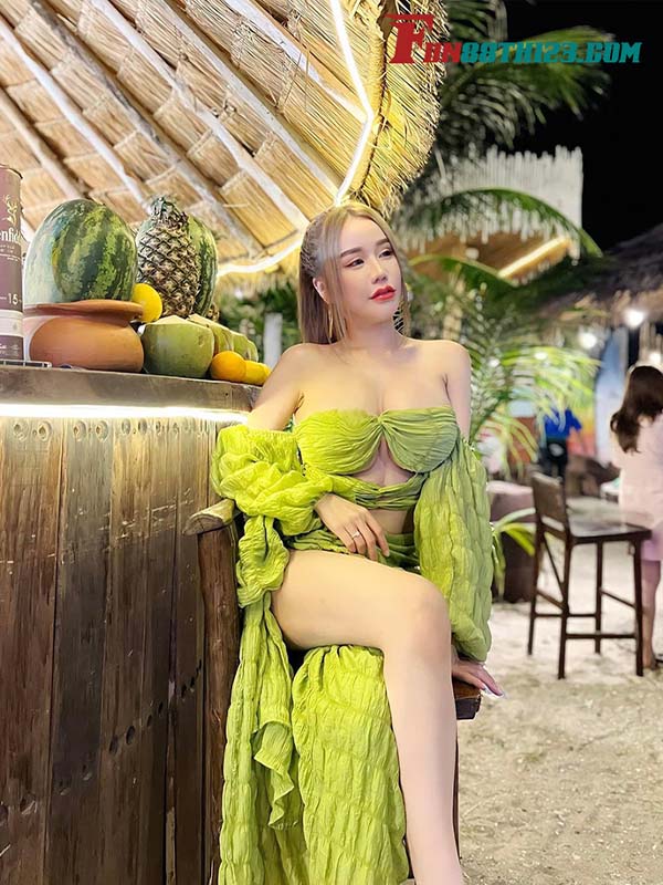 พบ สาวสวยแซ่บ Yupin Wongrutiyan สุดเซ็กซี่ สเปคขาวสวยหมวยอึ๋มที่แท้จริง ภาค 1 57 สาวสวยแซ่บ Yupin Wongrutiyan